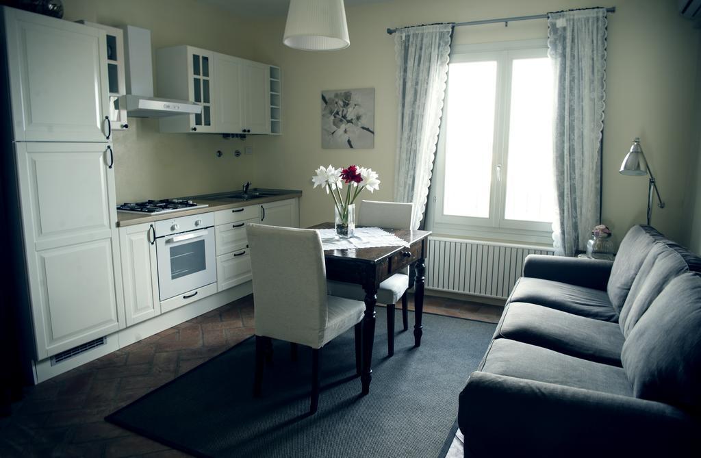 Villa Tenuta Santini Coriano Zimmer foto