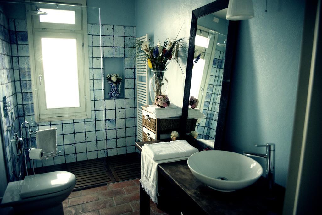 Villa Tenuta Santini Coriano Zimmer foto